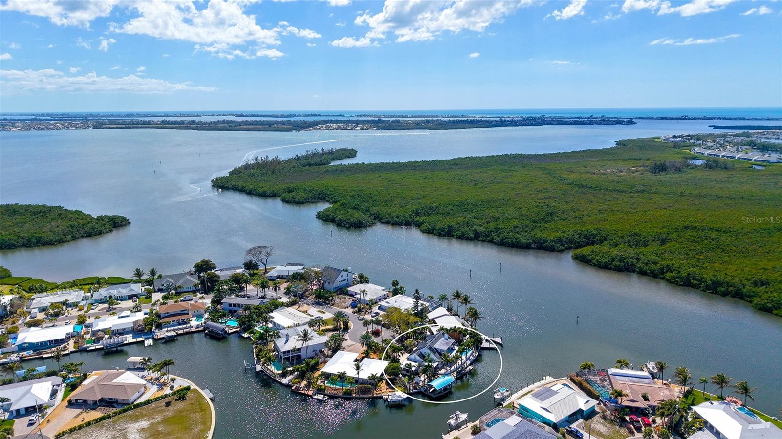 Image 6 of 54 For 10432 Spoonbill Road W