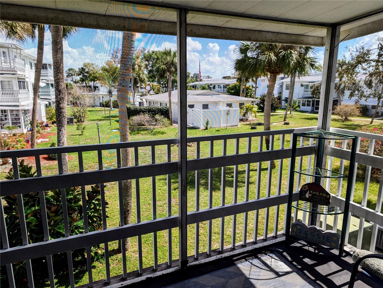 Image 15 of 24 For 5929 Easy Street I-23