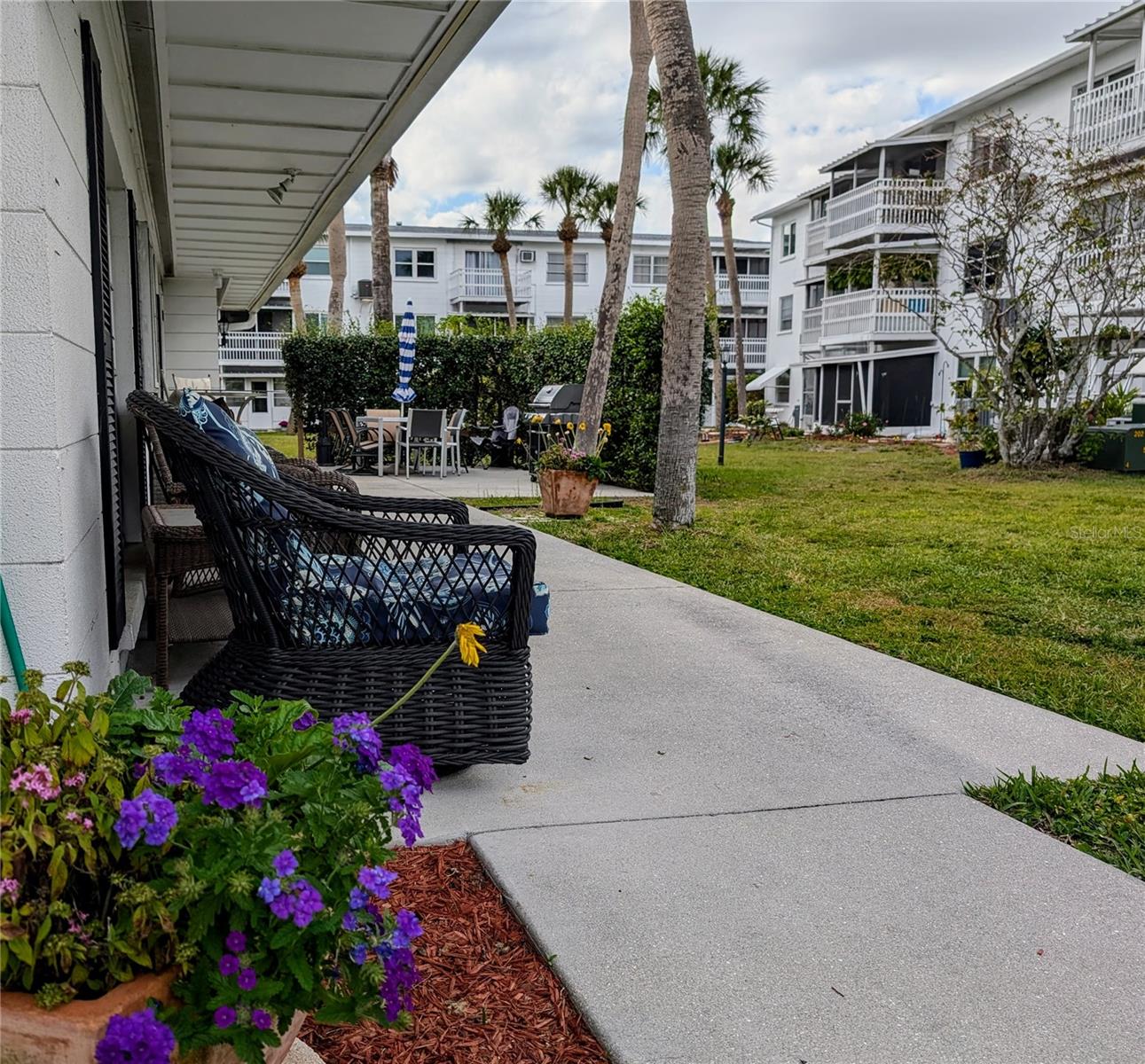 Image 20 of 24 For 5929 Easy Street I-23