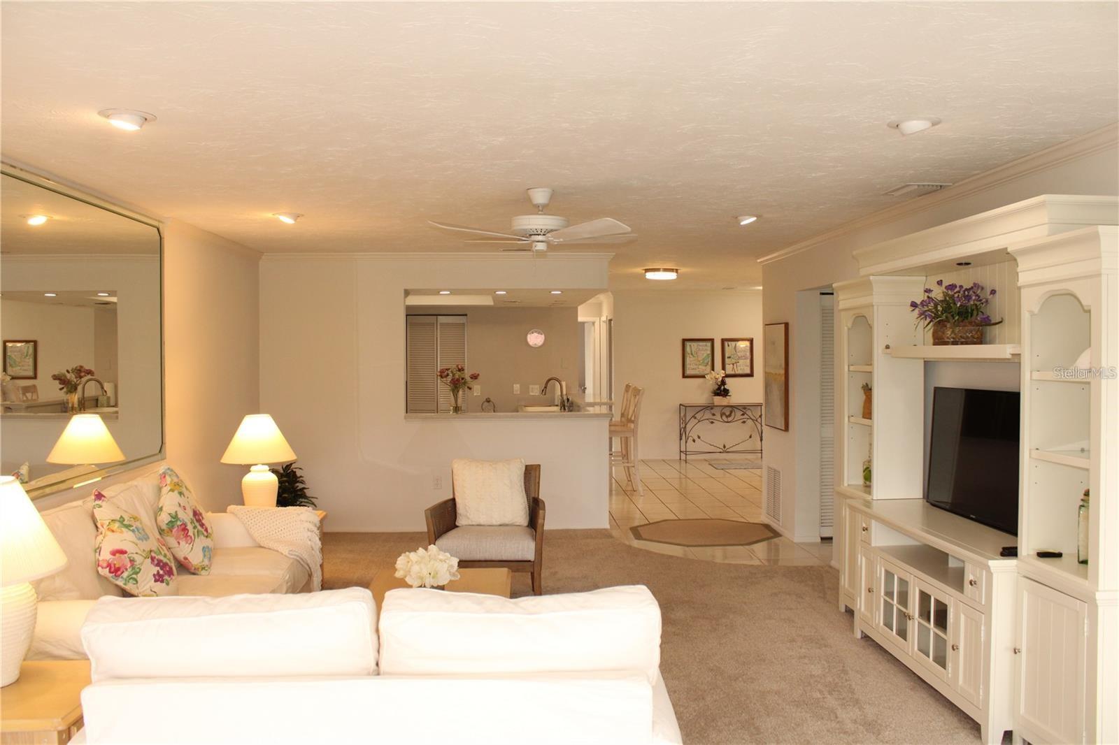 Image 10 of 43 For 6472 Seagull Drive 306