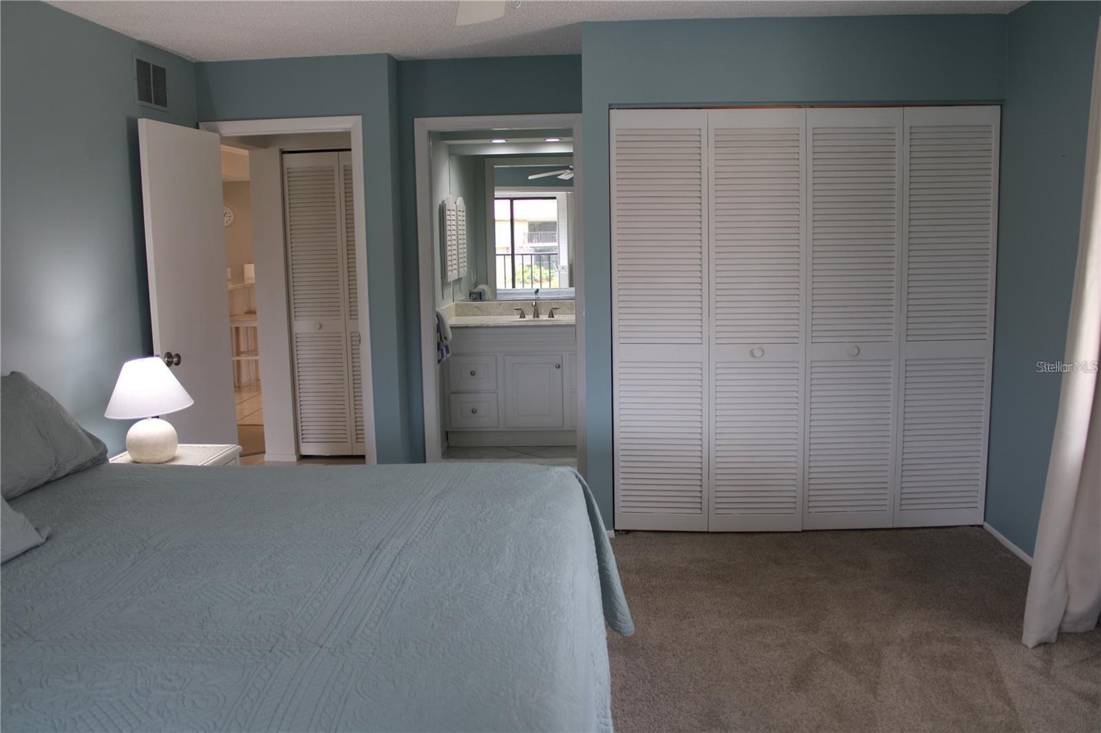 Image 15 of 43 For 6472 Seagull Drive 306