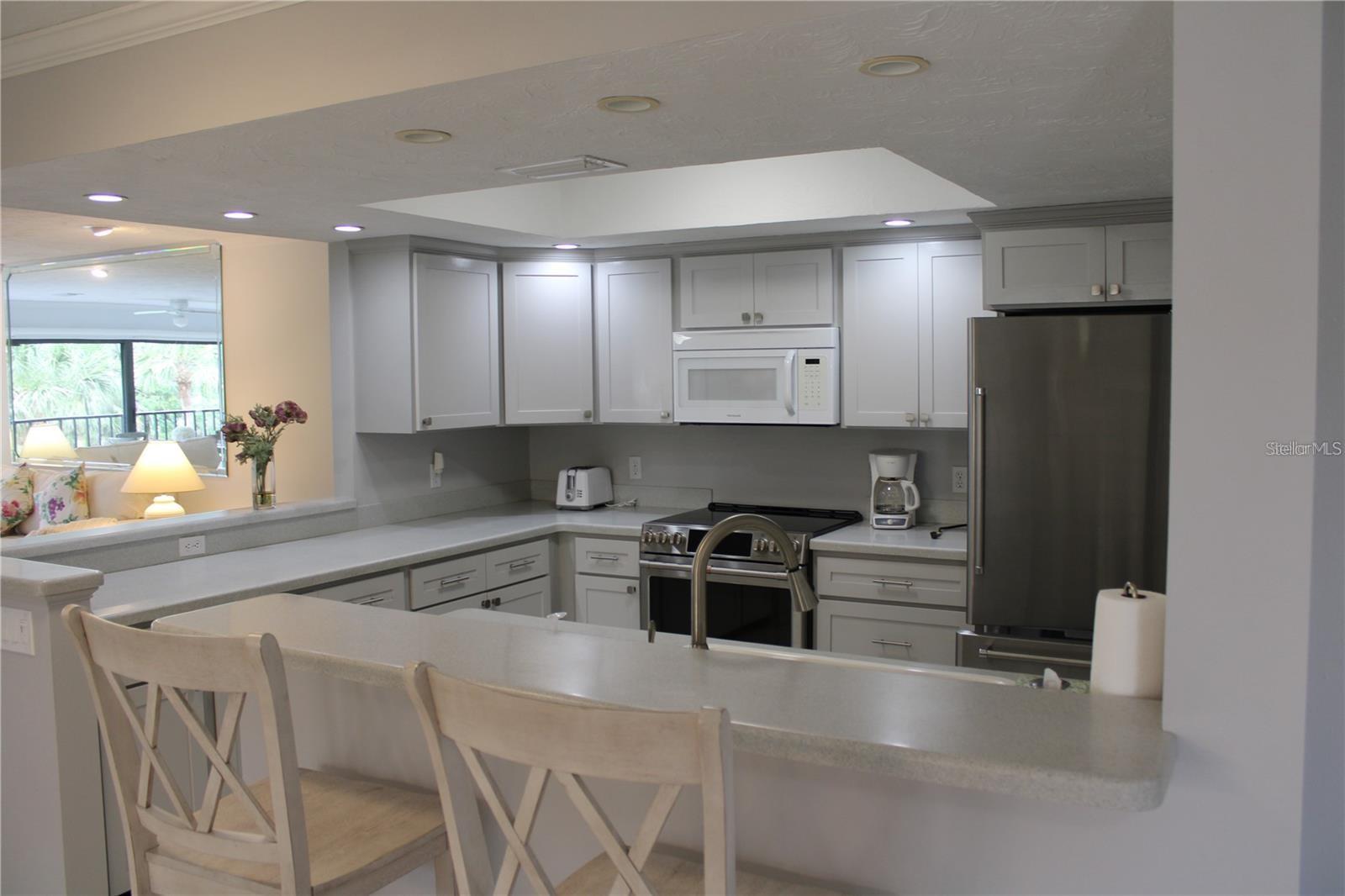 Image 4 of 43 For 6472 Seagull Drive 306