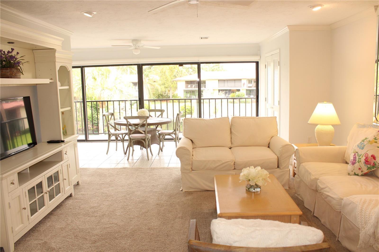 Image 8 of 43 For 6472 Seagull Drive 306