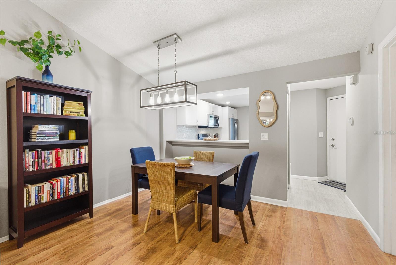 Image 12 of 36 For 5905 36th Avenue Circle W