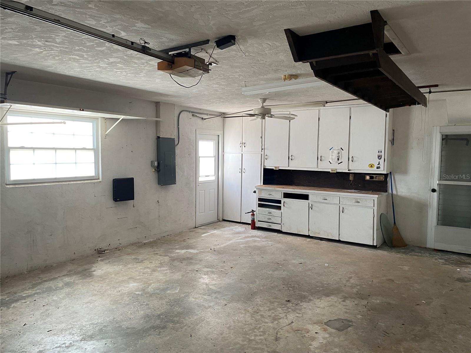 Image 21 of 29 For 10307 Sandpiper Road W