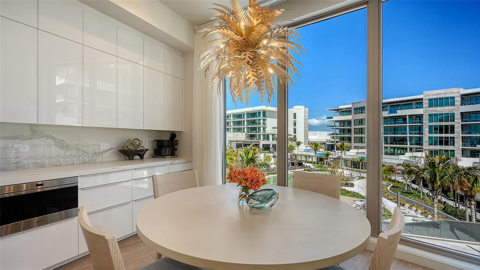 Image 14 of 69 For 1561 Gulf Of Mexico Drive 304