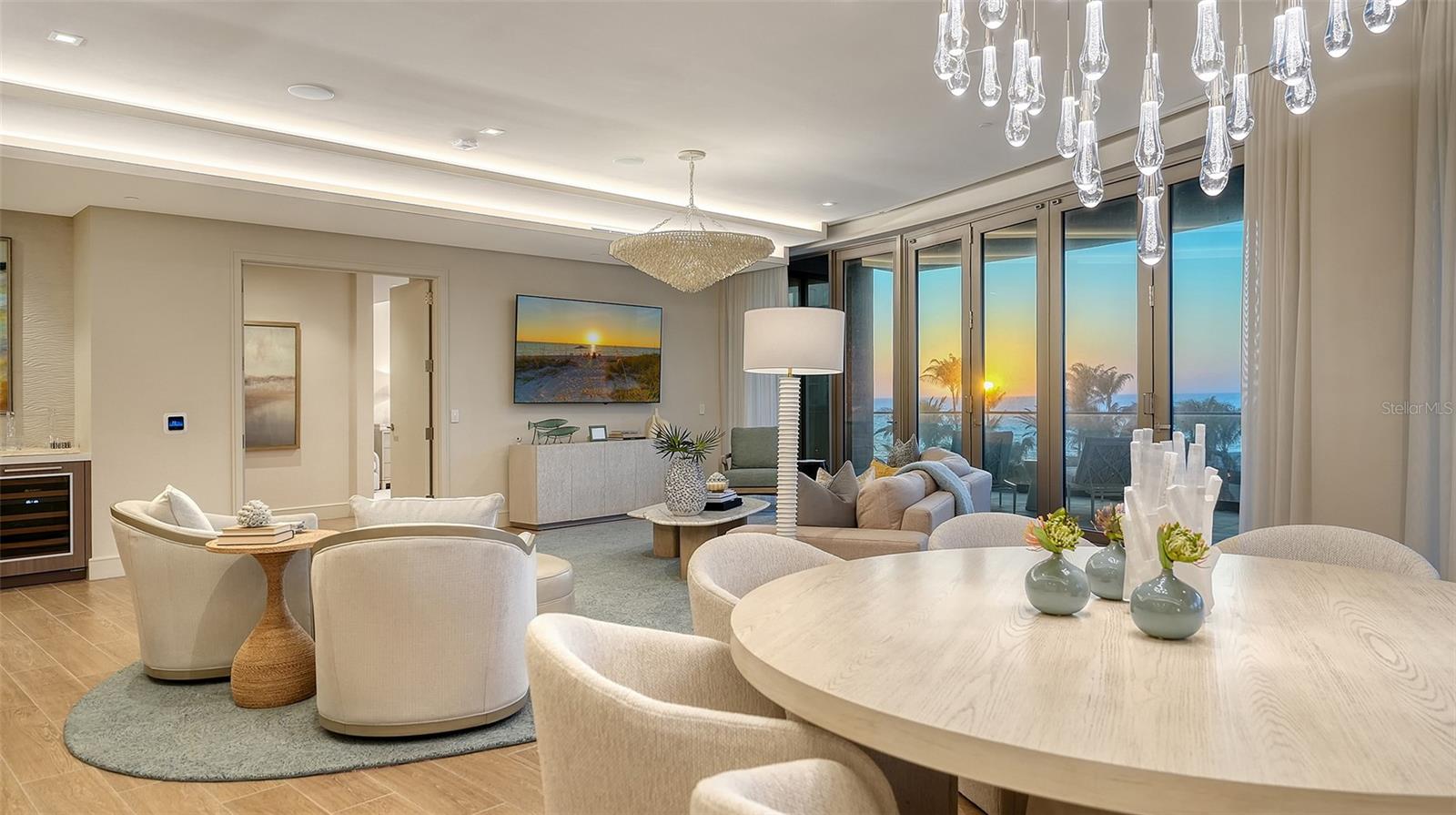 Image 15 of 69 For 1561 Gulf Of Mexico Drive 304