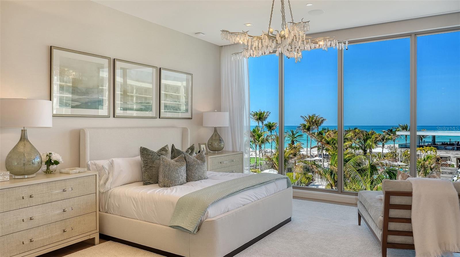 Image 30 of 69 For 1561 Gulf Of Mexico Drive 304