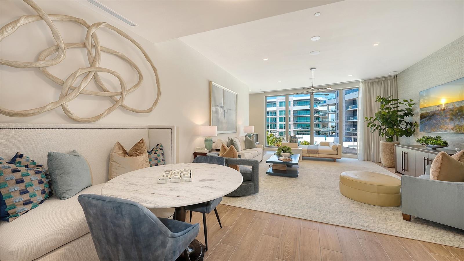 Image 37 of 69 For 1561 Gulf Of Mexico Drive 304