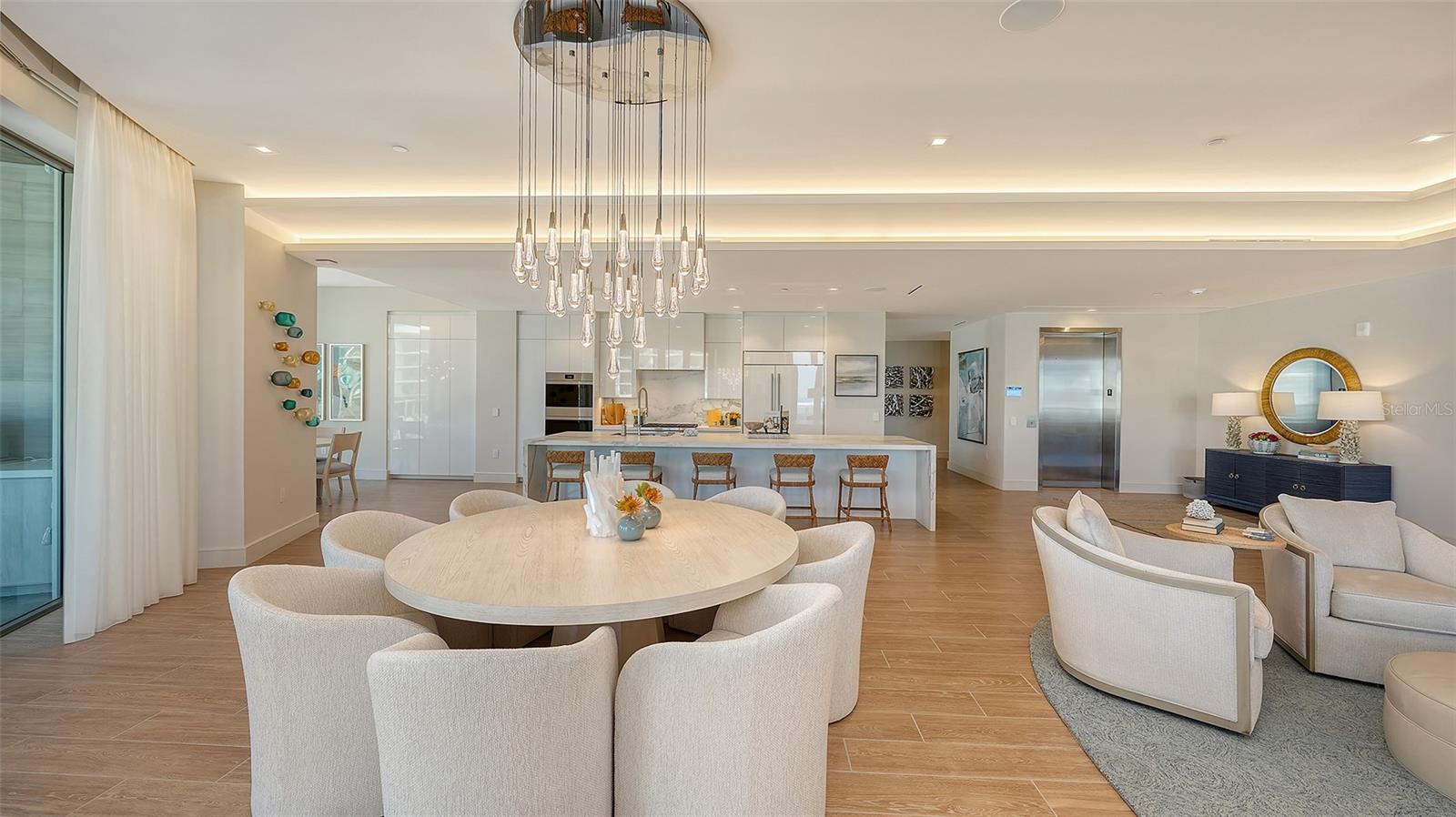 Image 9 of 69 For 1561 Gulf Of Mexico Drive 304