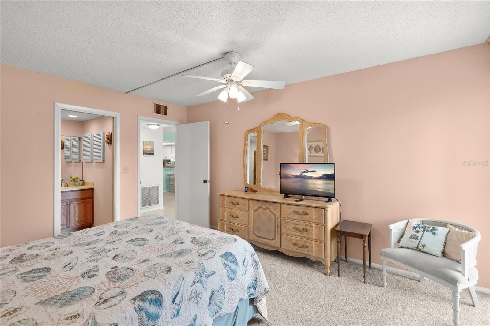 Image 15 of 43 For 3500 El Conquistador Parkway 267