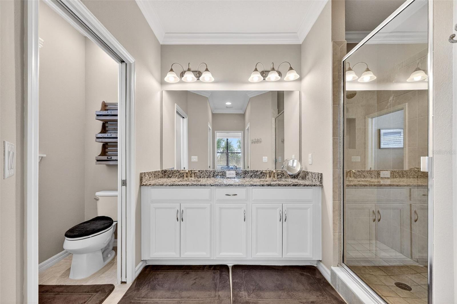 Image 21 of 94 For 12660 Sorrento Way 204