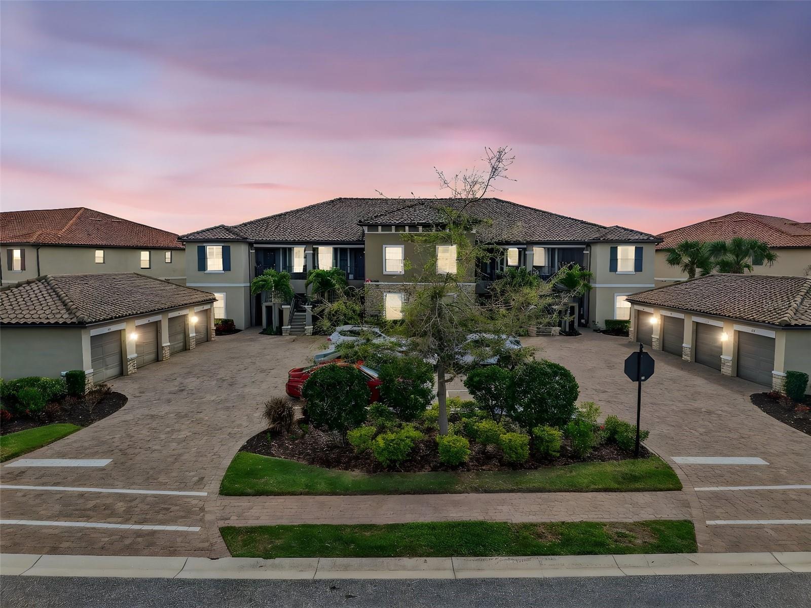 Image 38 of 94 For 12660 Sorrento Way 204