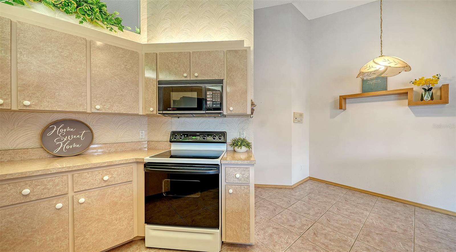 Image 23 of 64 For 5594 Wilde Oak Way