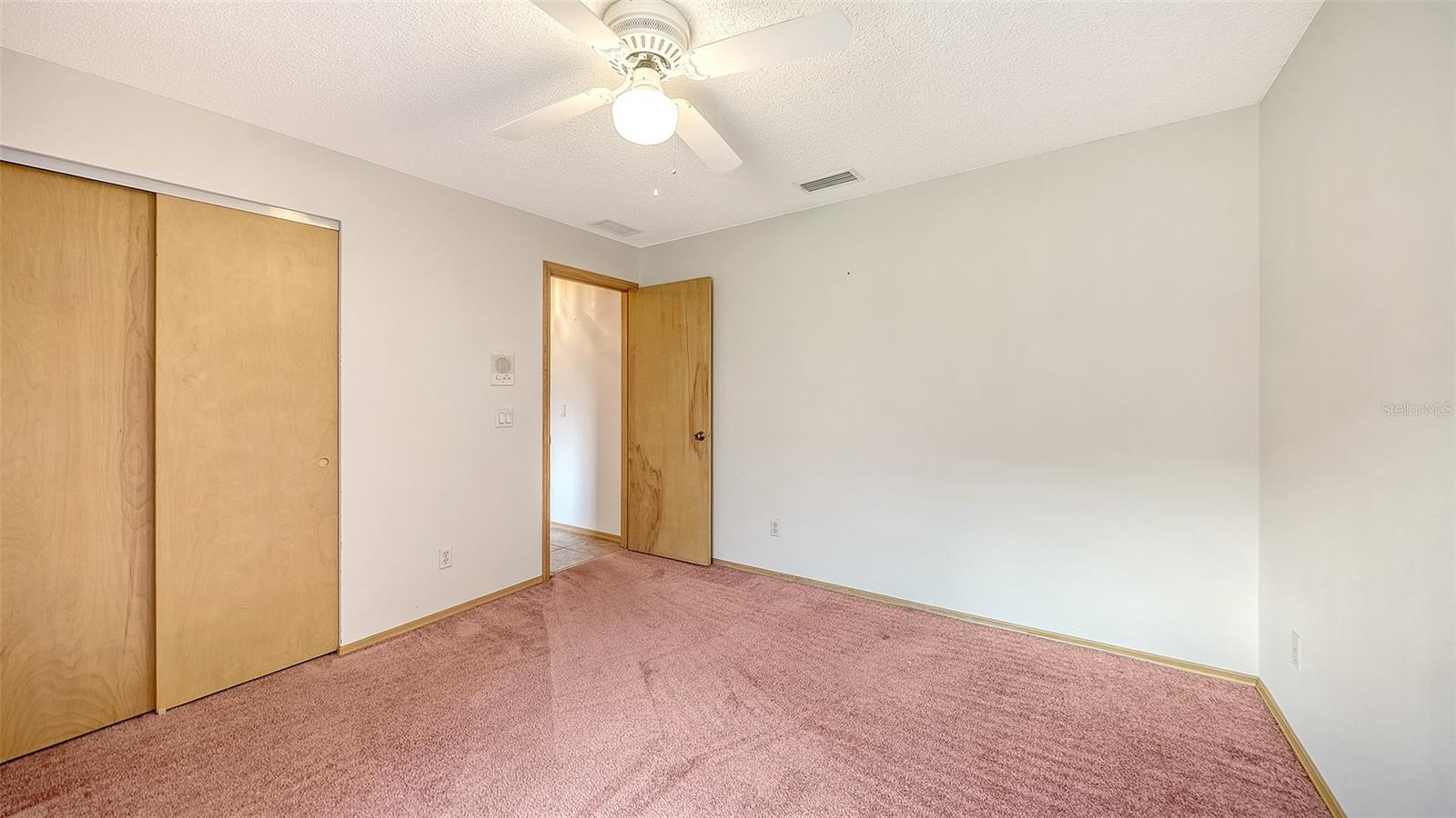 Image 36 of 64 For 5594 Wilde Oak Way