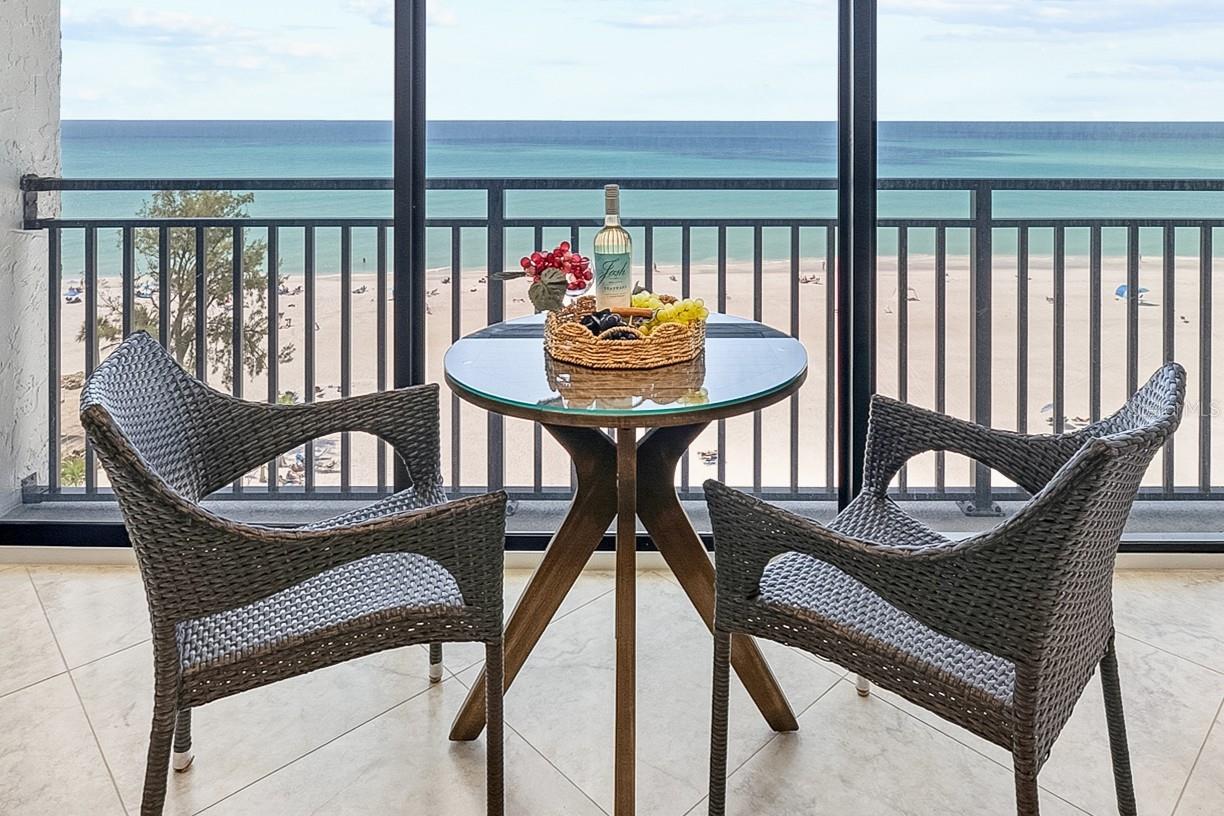 Image 25 of 61 For 20 Whispering Sands Drive 1102