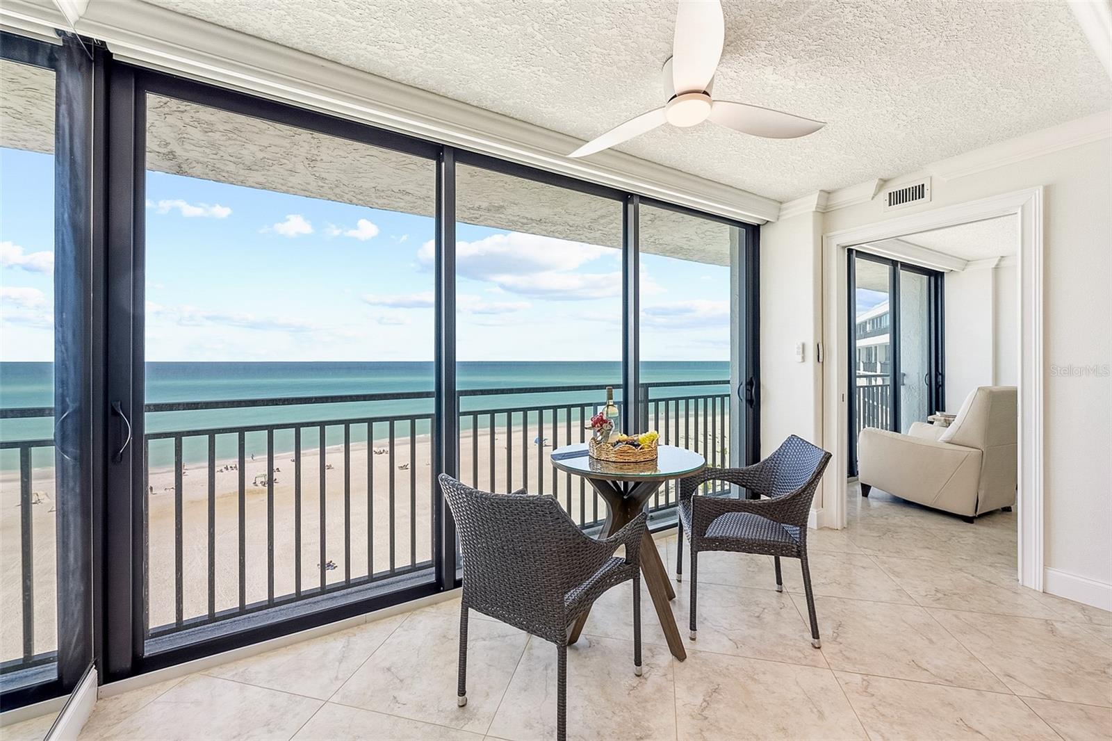 Image 26 of 61 For 20 Whispering Sands Drive 1102