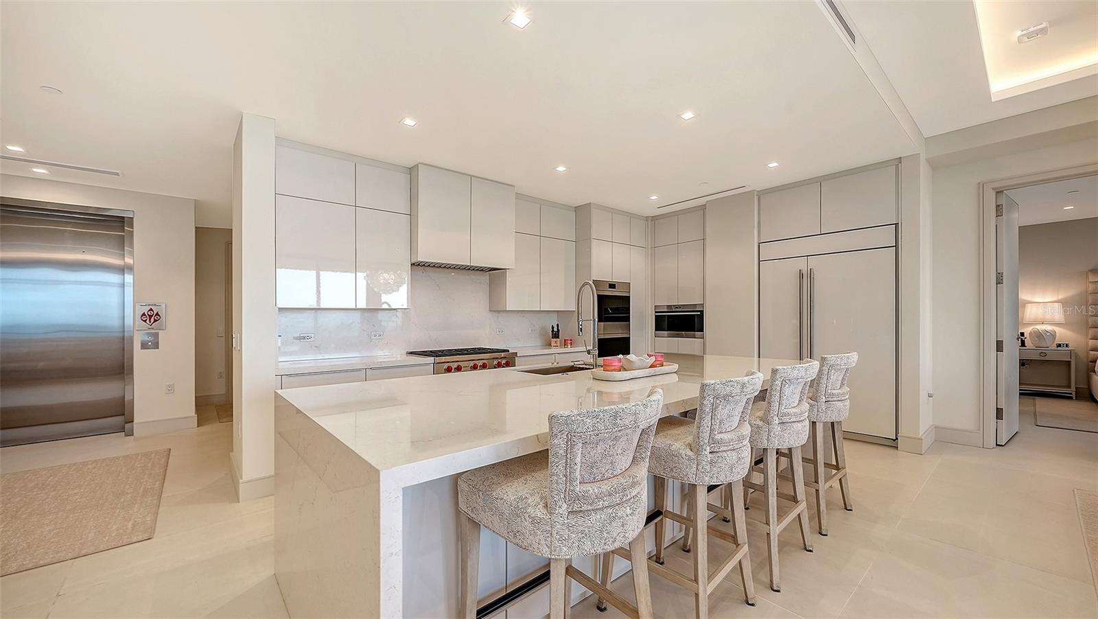 Image 15 of 52 For 1581 Gulf Of Mexico Drive 406