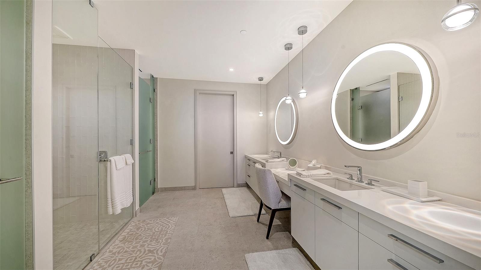 Image 38 of 52 For 1581 Gulf Of Mexico Drive 406