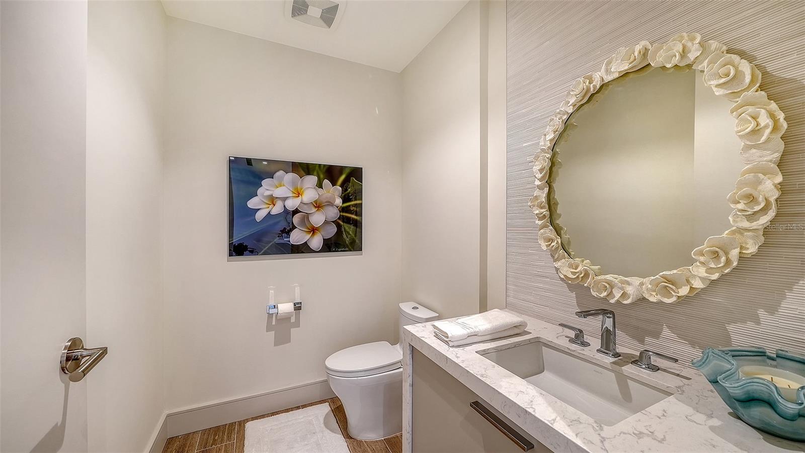 Image 41 of 52 For 1581 Gulf Of Mexico Drive 406