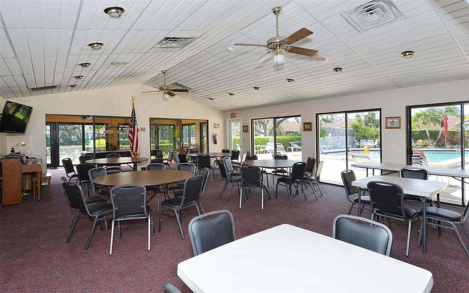 Image 53 of 56 For 3864 Wilshire Circle W 106