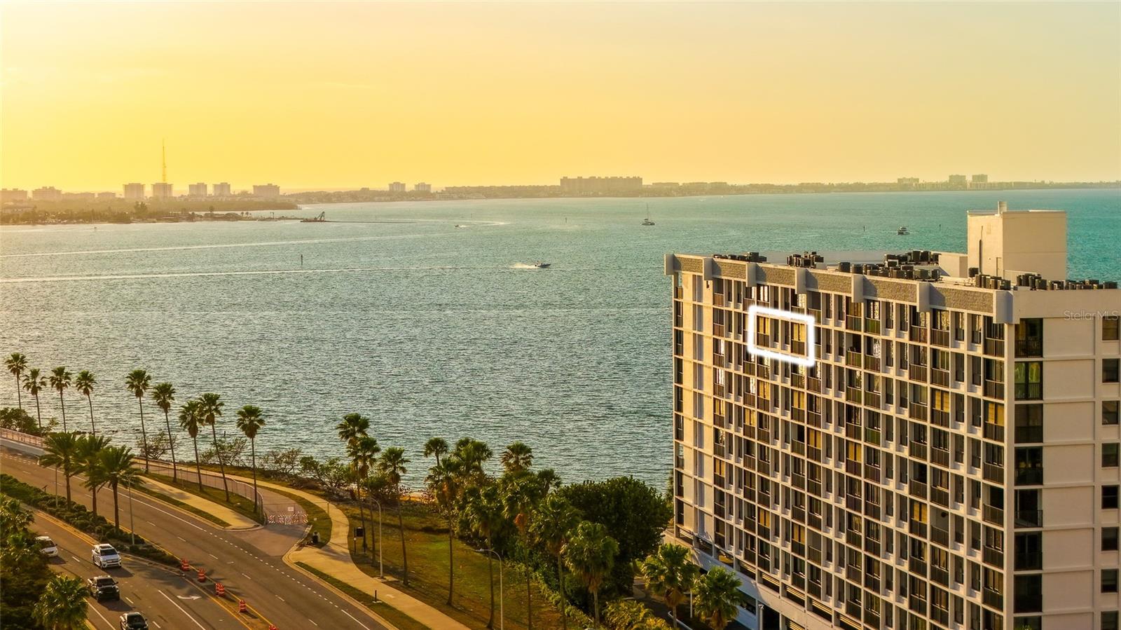 Image 17 of 20 For 11 Sunset Drive  804