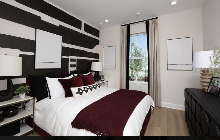 Image 13 of 38 For 7713 Blue Moon Run