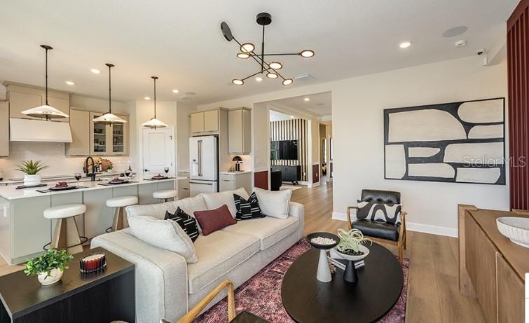 Image 5 of 38 For 7713 Blue Moon Run