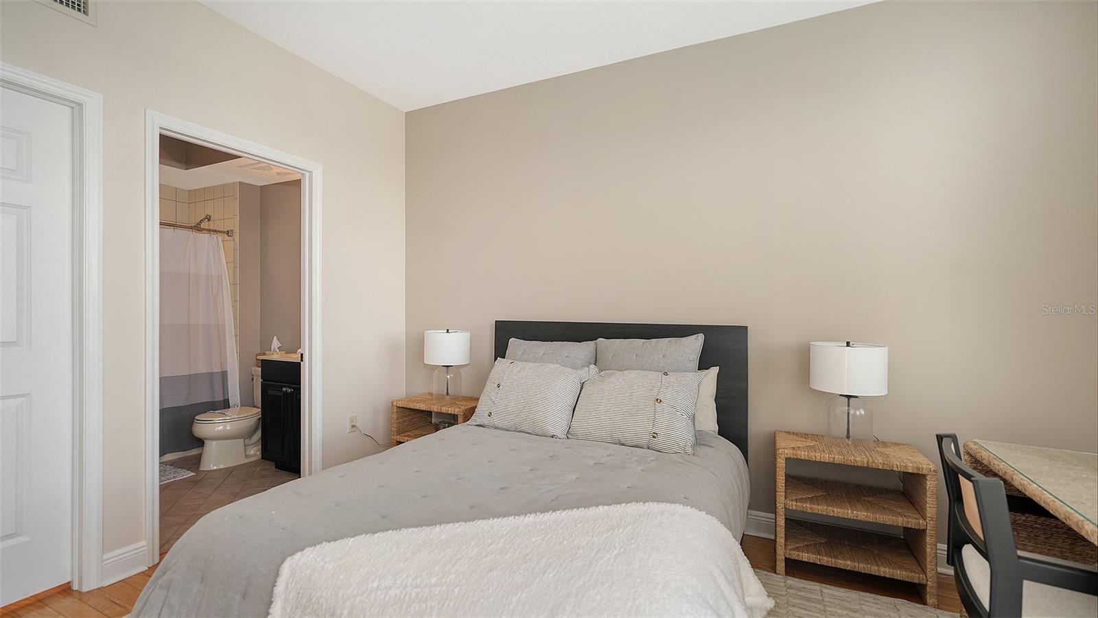 Image 38 of 86 For 100 Central Avenue K817