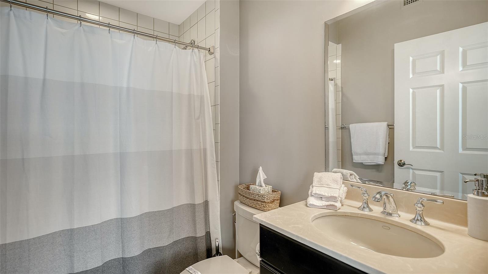 Image 43 of 86 For 100 Central Avenue K817