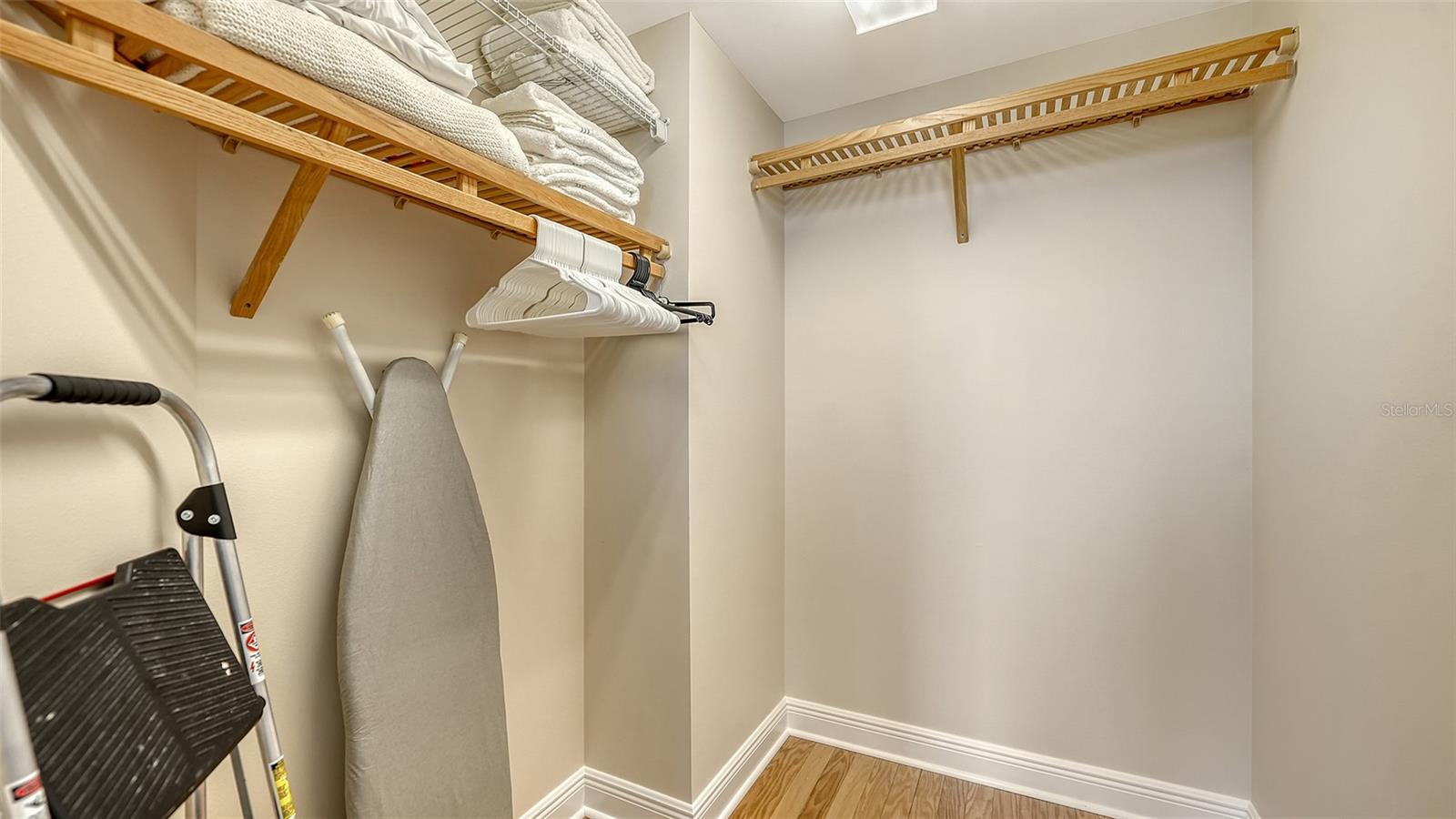 Image 44 of 86 For 100 Central Avenue K817