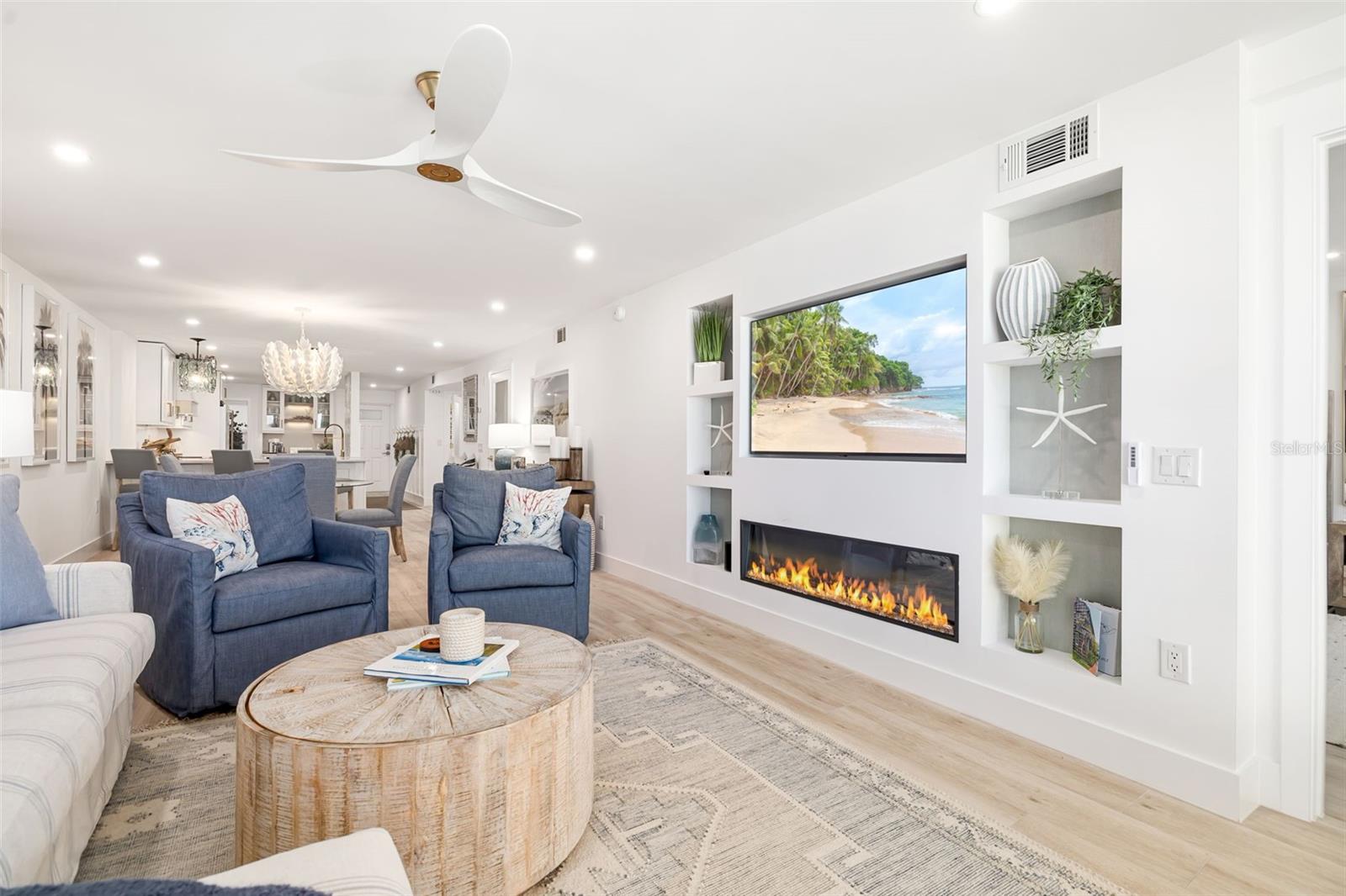 Image 16 of 54 For 19 Whispering Sands Drive 302