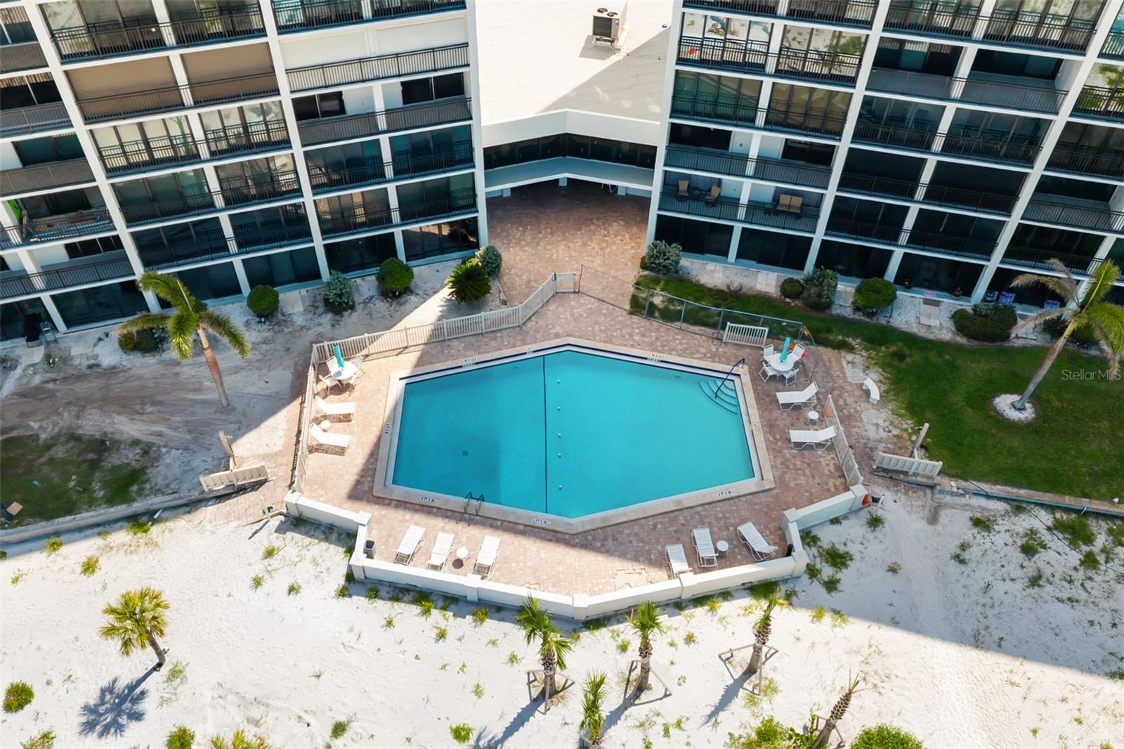 Image 39 of 54 For 19 Whispering Sands Drive 302