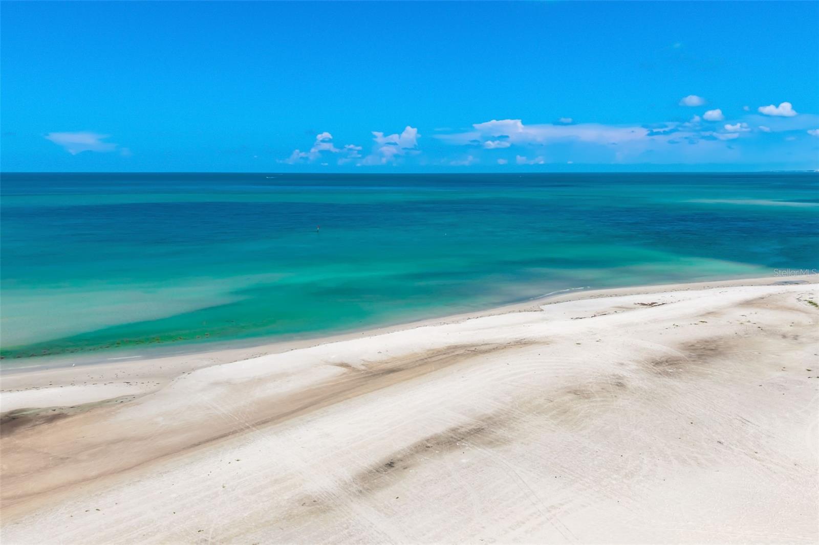 Image 42 of 54 For 19 Whispering Sands Drive 302