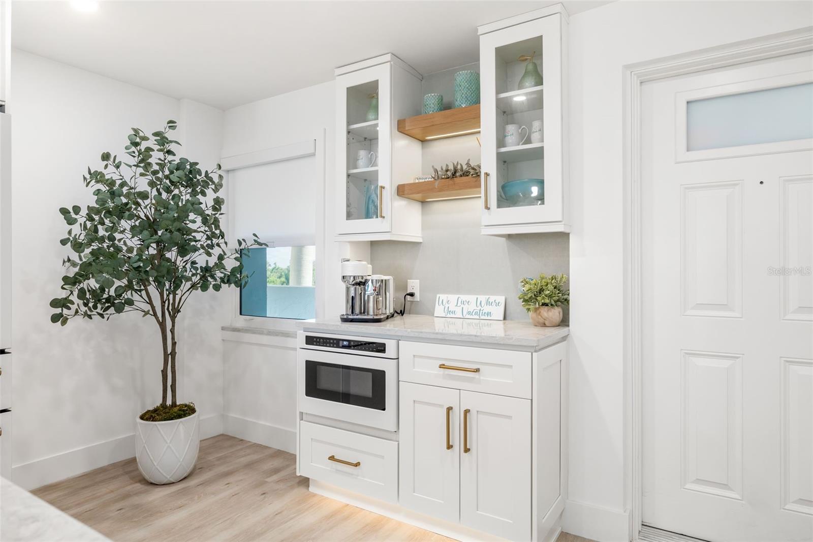 Image 8 of 54 For 19 Whispering Sands Drive 302