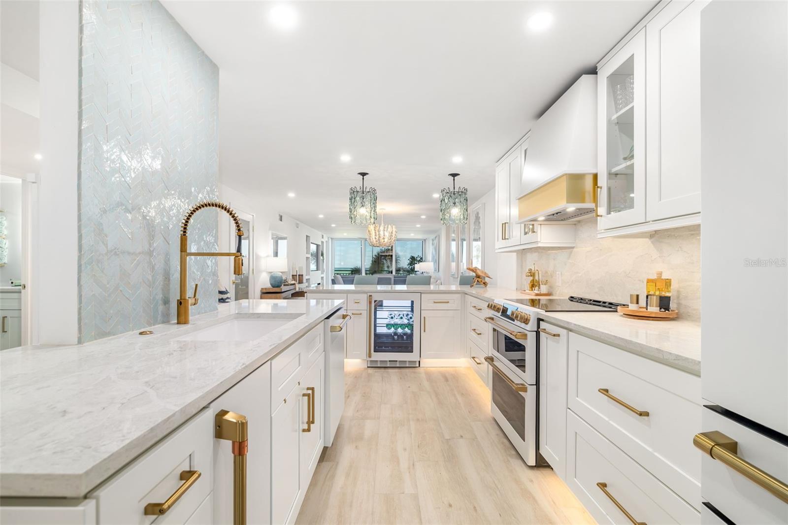 Image 9 of 54 For 19 Whispering Sands Drive 302