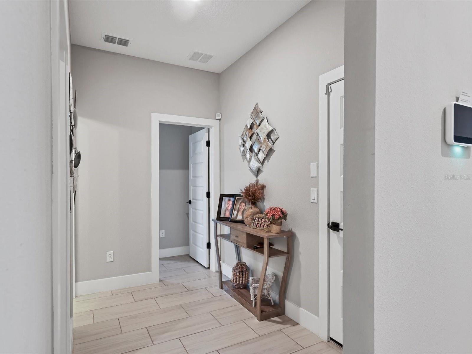 Image 13 of 36 For 13925 Green Hammock Place