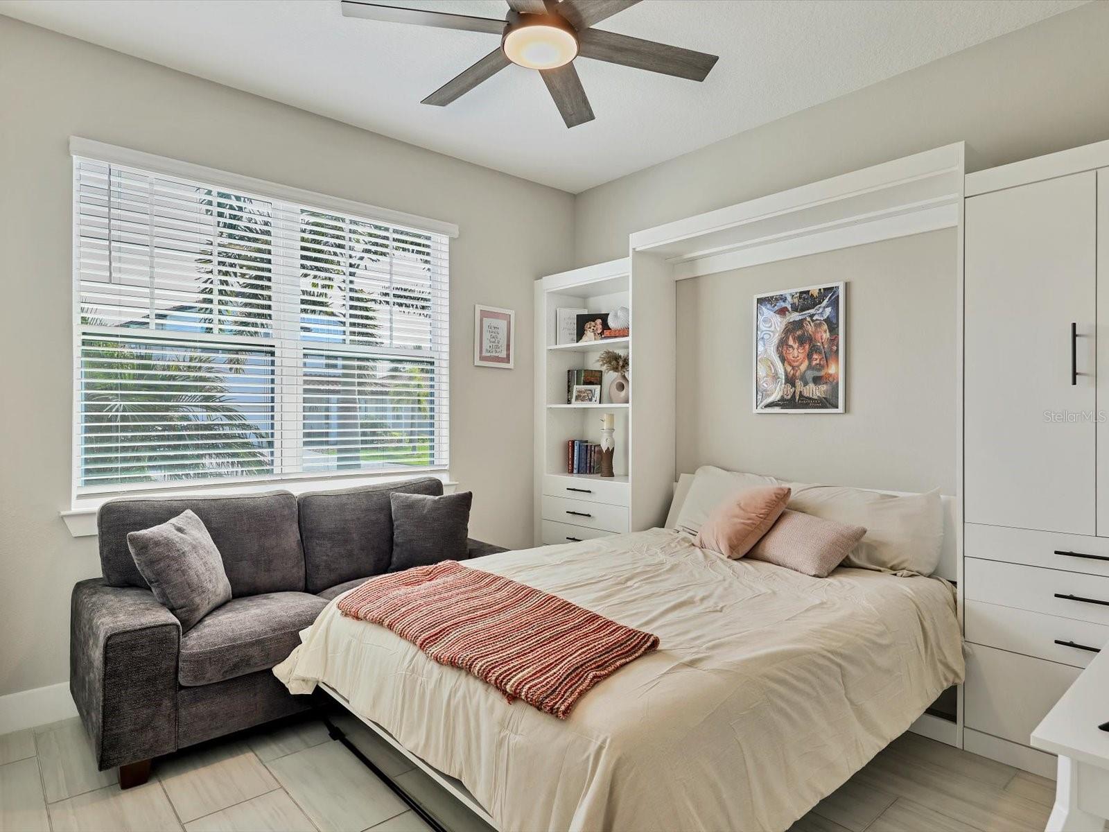 Image 17 of 36 For 13925 Green Hammock Place