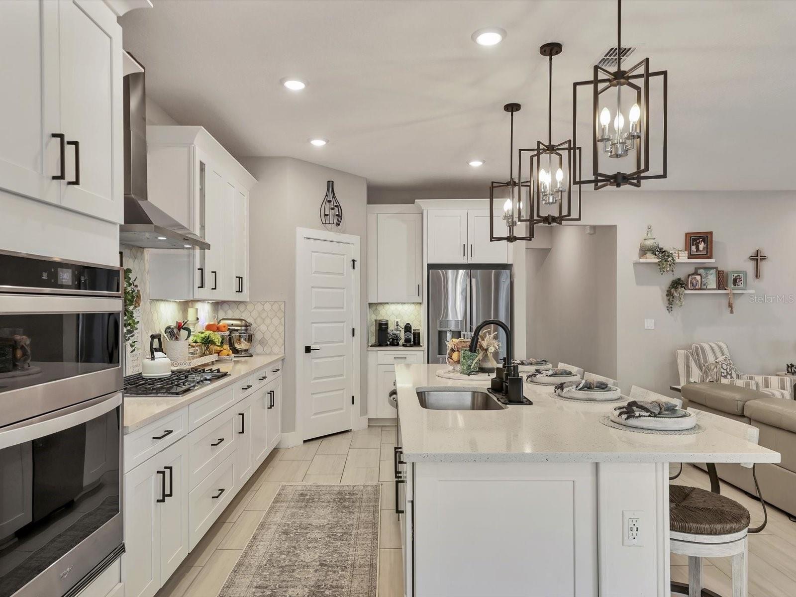 Image 7 of 36 For 13925 Green Hammock Place