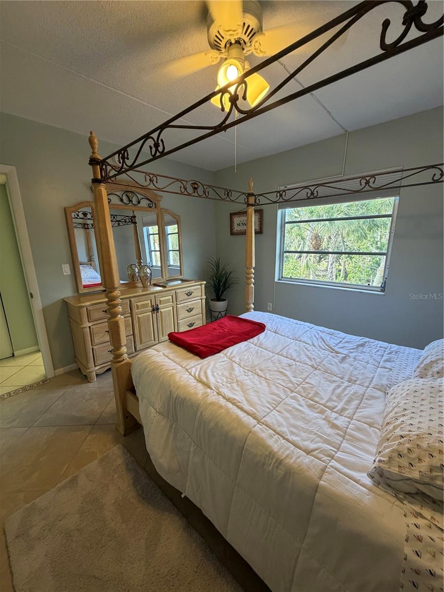 Image 18 of 31 For 3806 Gulf Of Mexico Drive C211