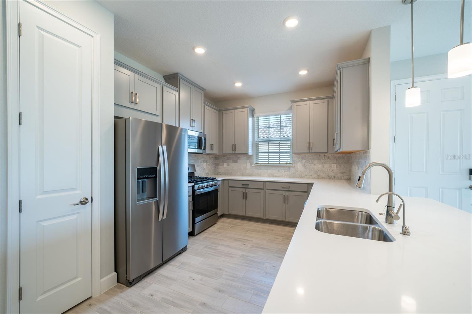 Image 31 of 78 For 10449 Morning Mist Lane