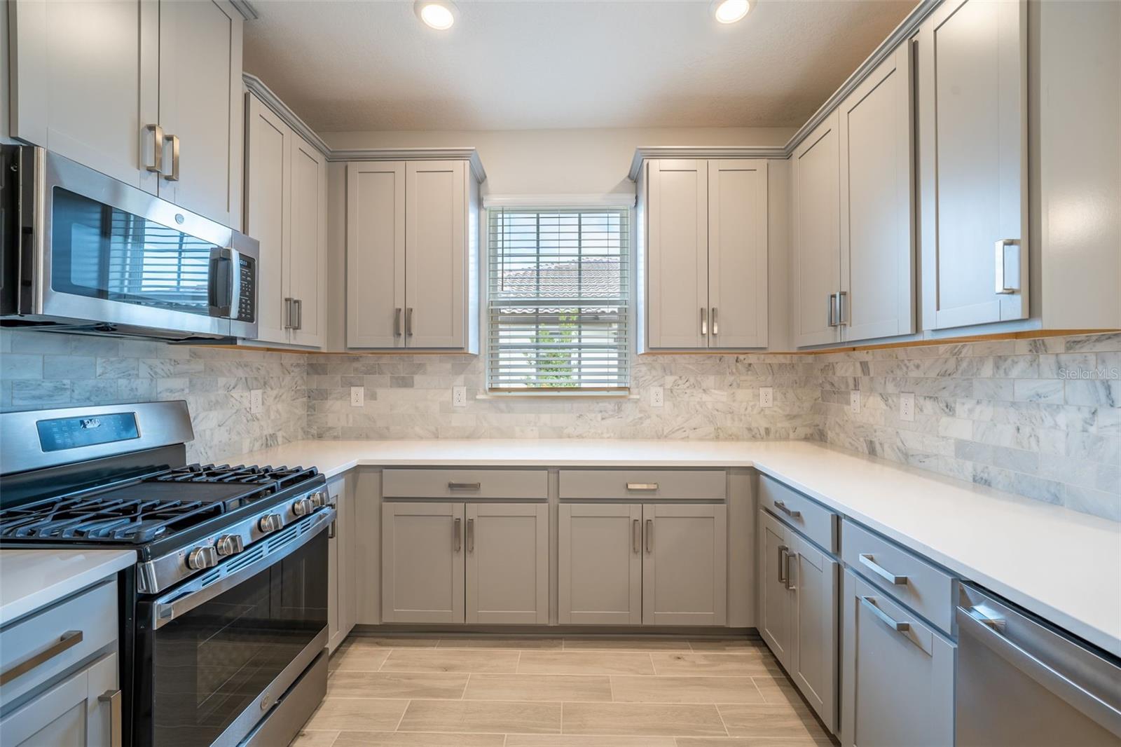 Image 32 of 78 For 10449 Morning Mist Lane