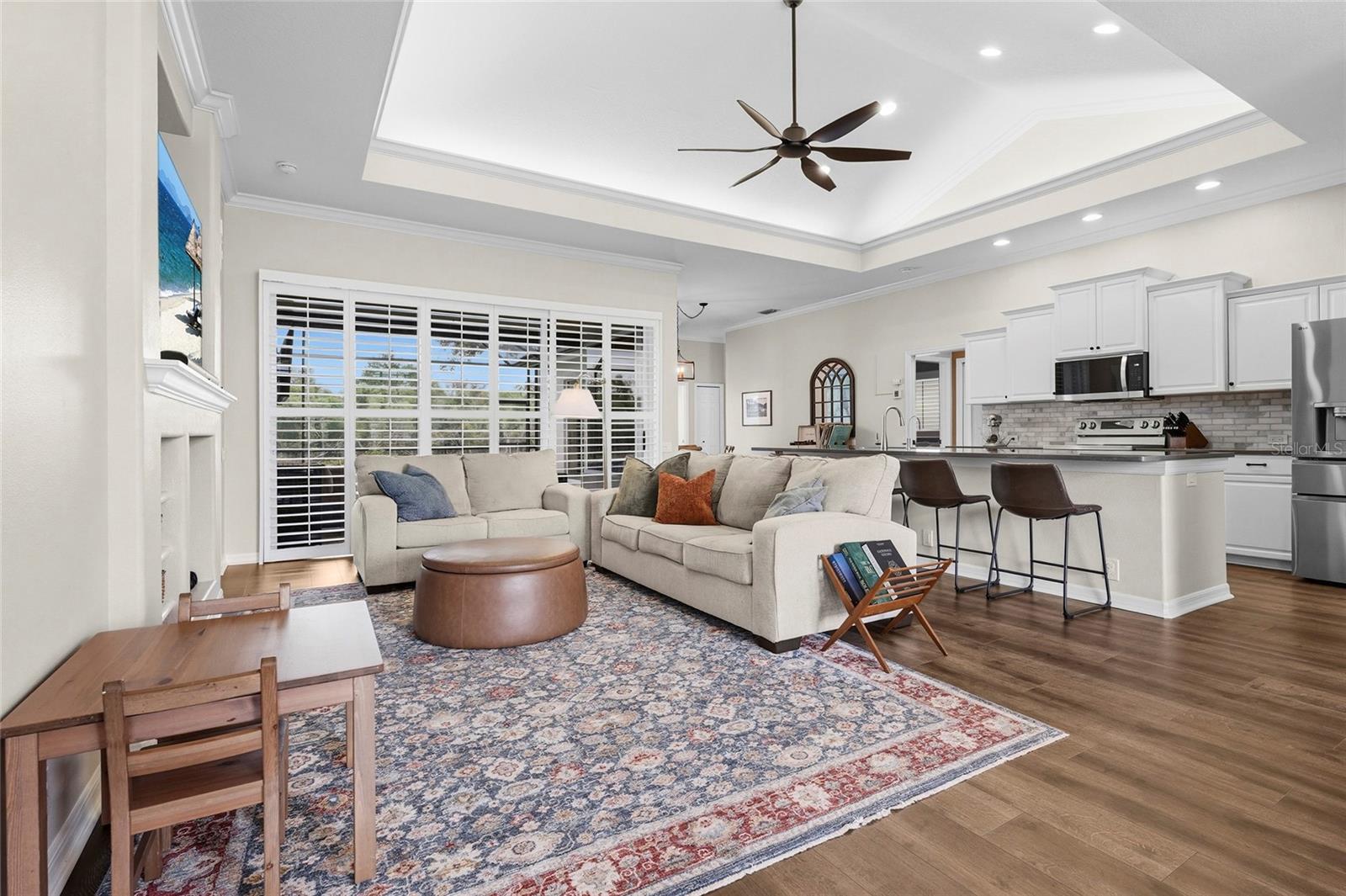 Image 12 of 83 For 6582 Waters Edge Way