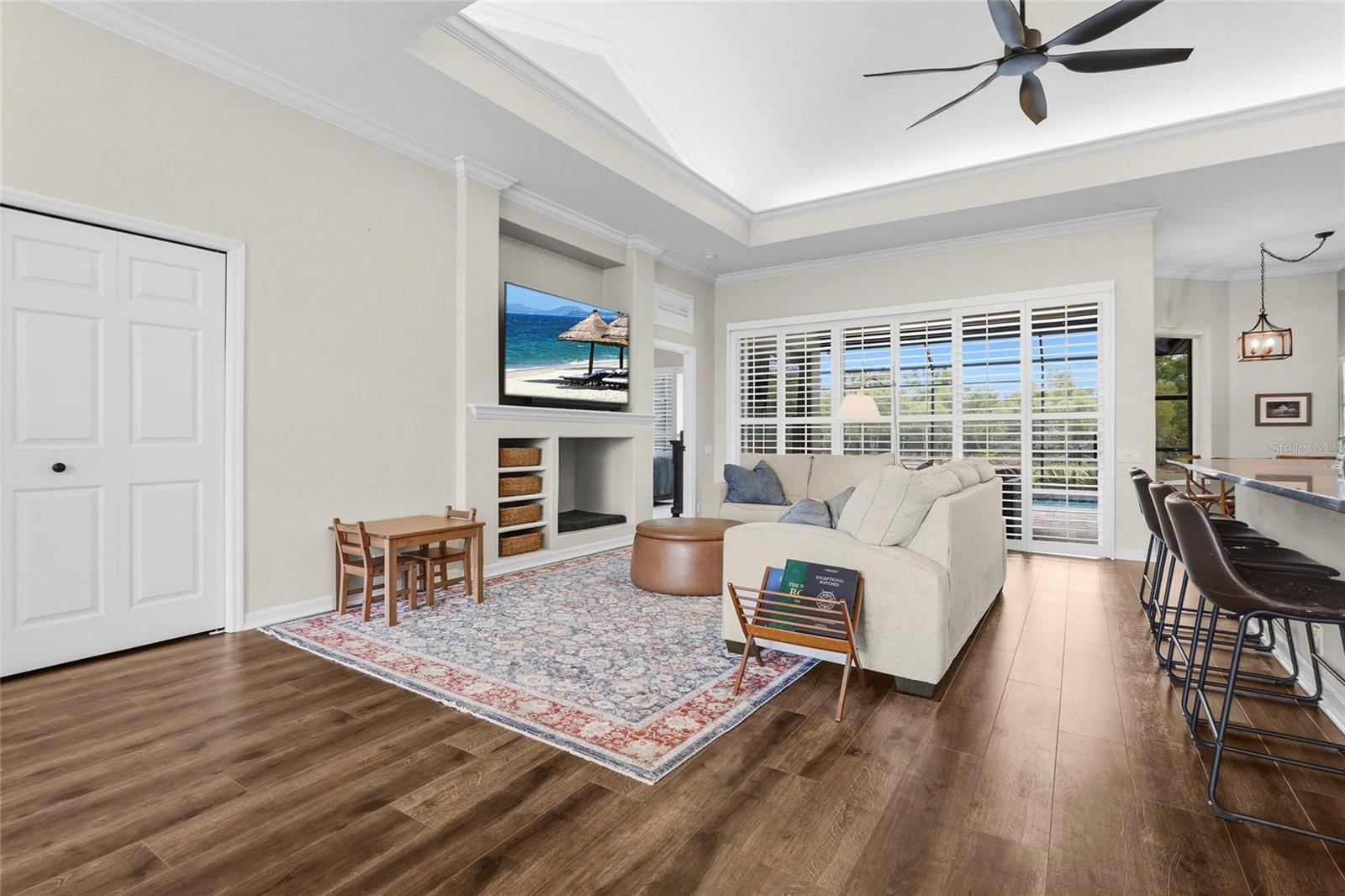 Image 13 of 83 For 6582 Waters Edge Way