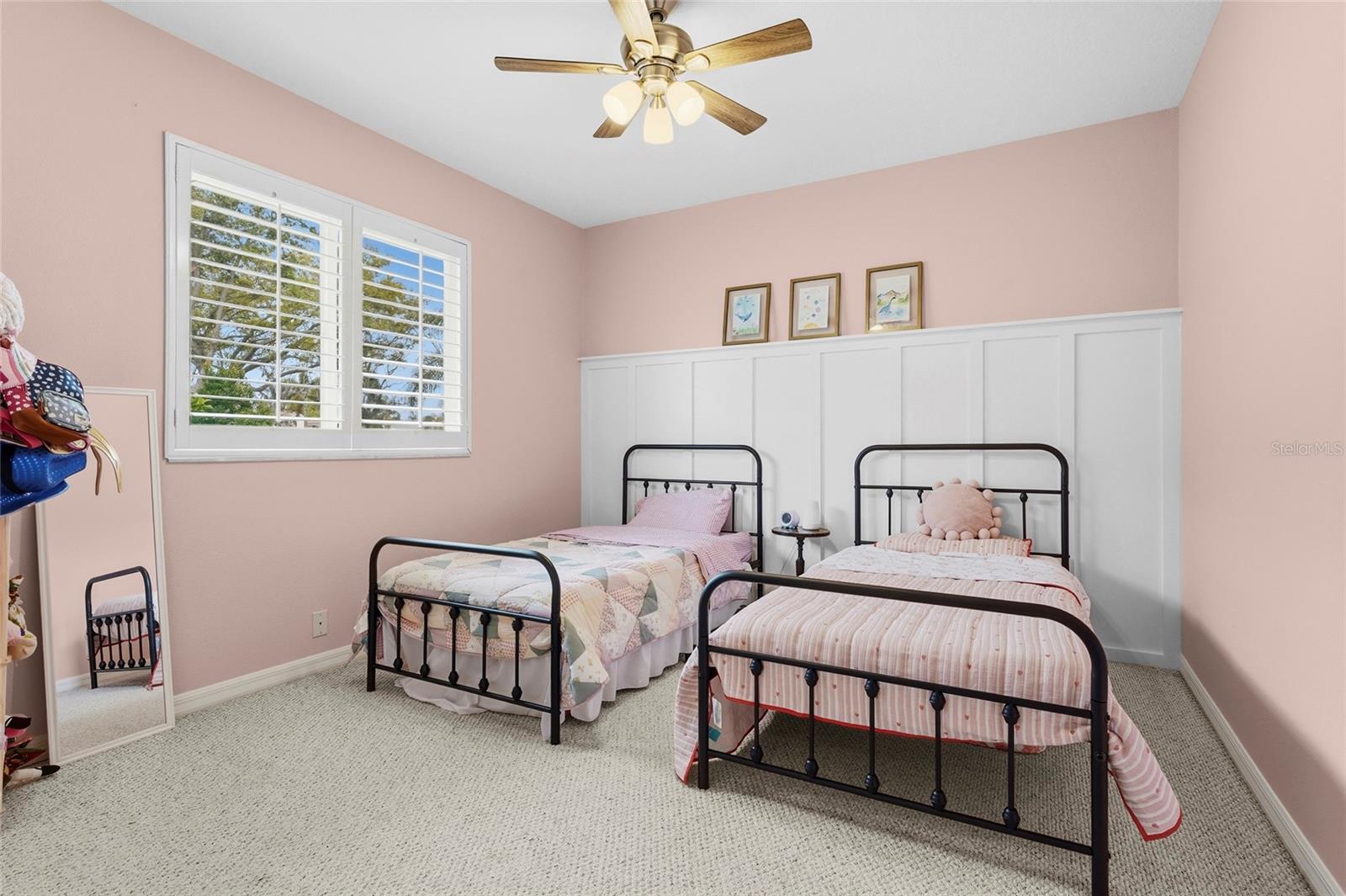 Image 42 of 83 For 6582 Waters Edge Way