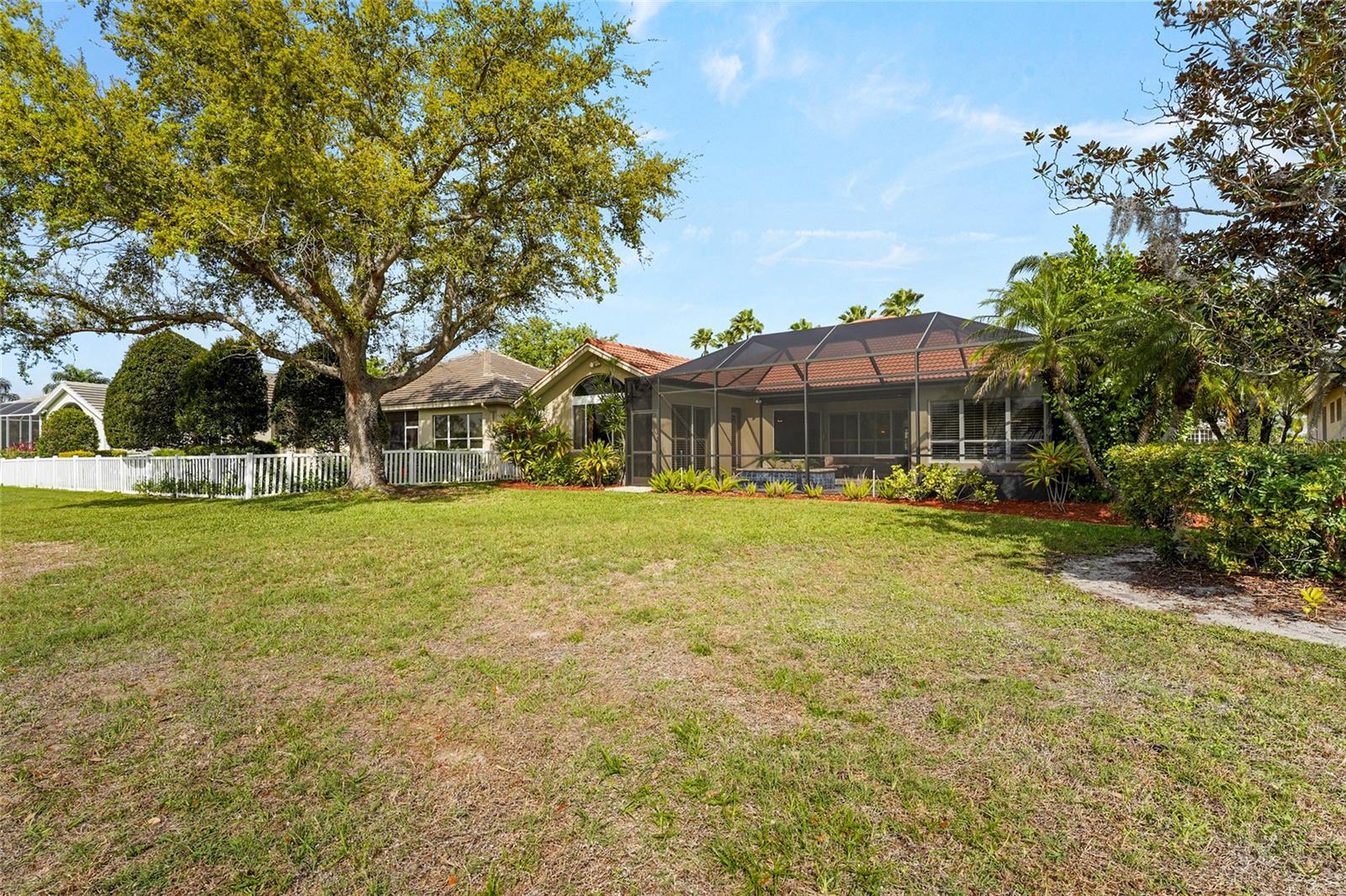 Image 56 of 83 For 6582 Waters Edge Way