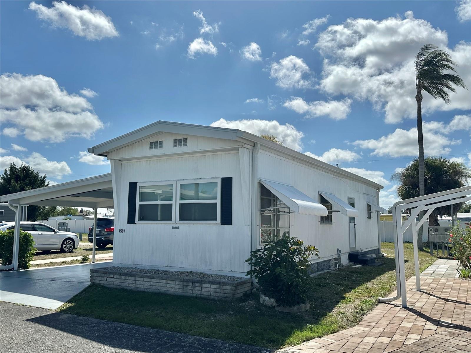 Image 5 of 40 For 1501 25th Avenue Drive W