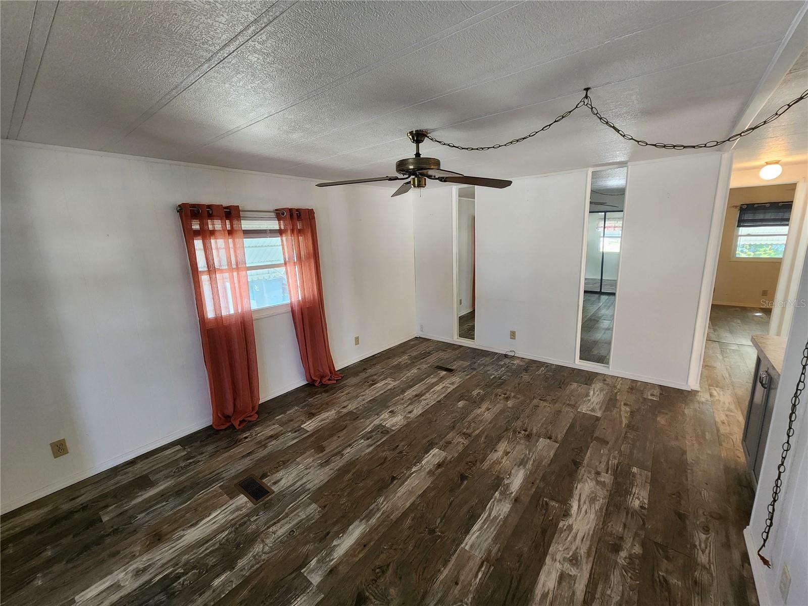 Image 14 of 36 For 808 53rd Avenue E 191