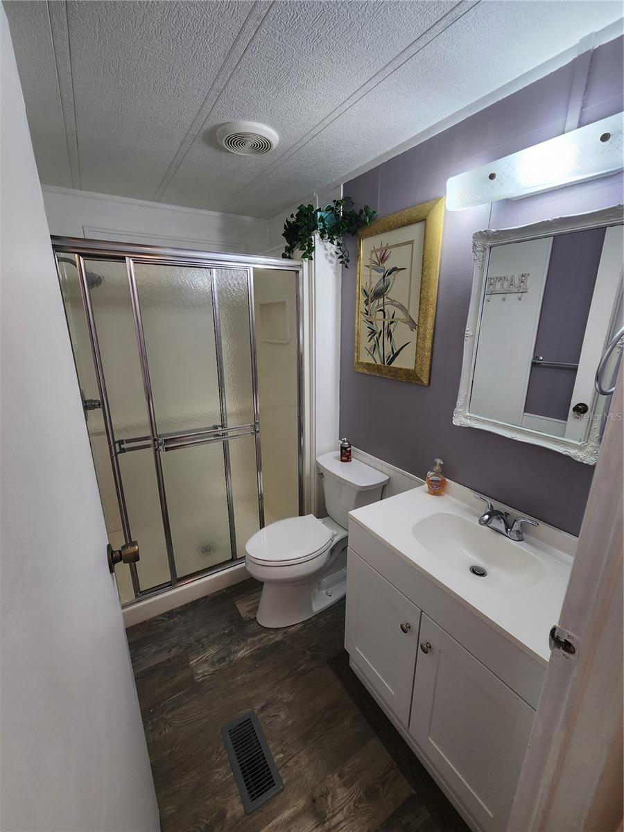 Image 17 of 36 For 808 53rd Avenue E 191