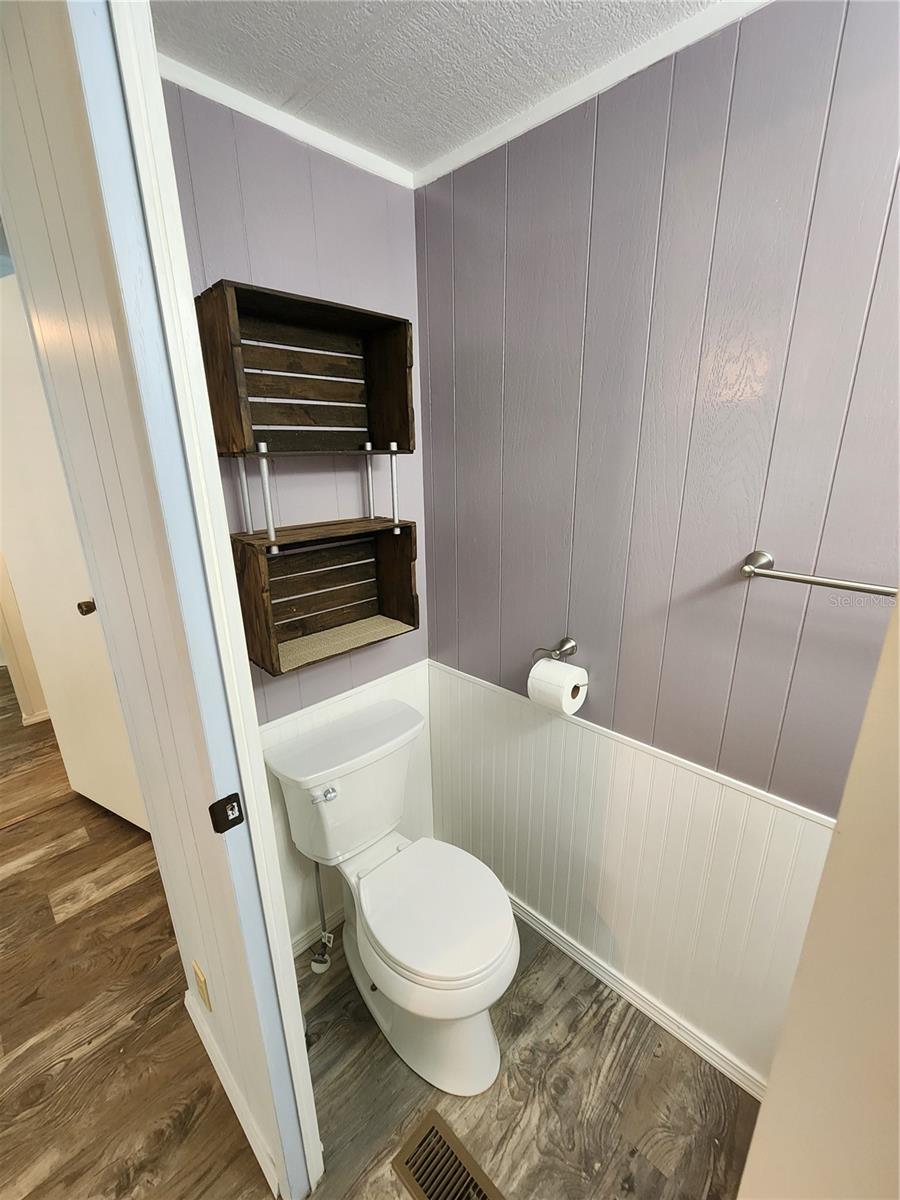 Image 26 of 36 For 808 53rd Avenue E 191